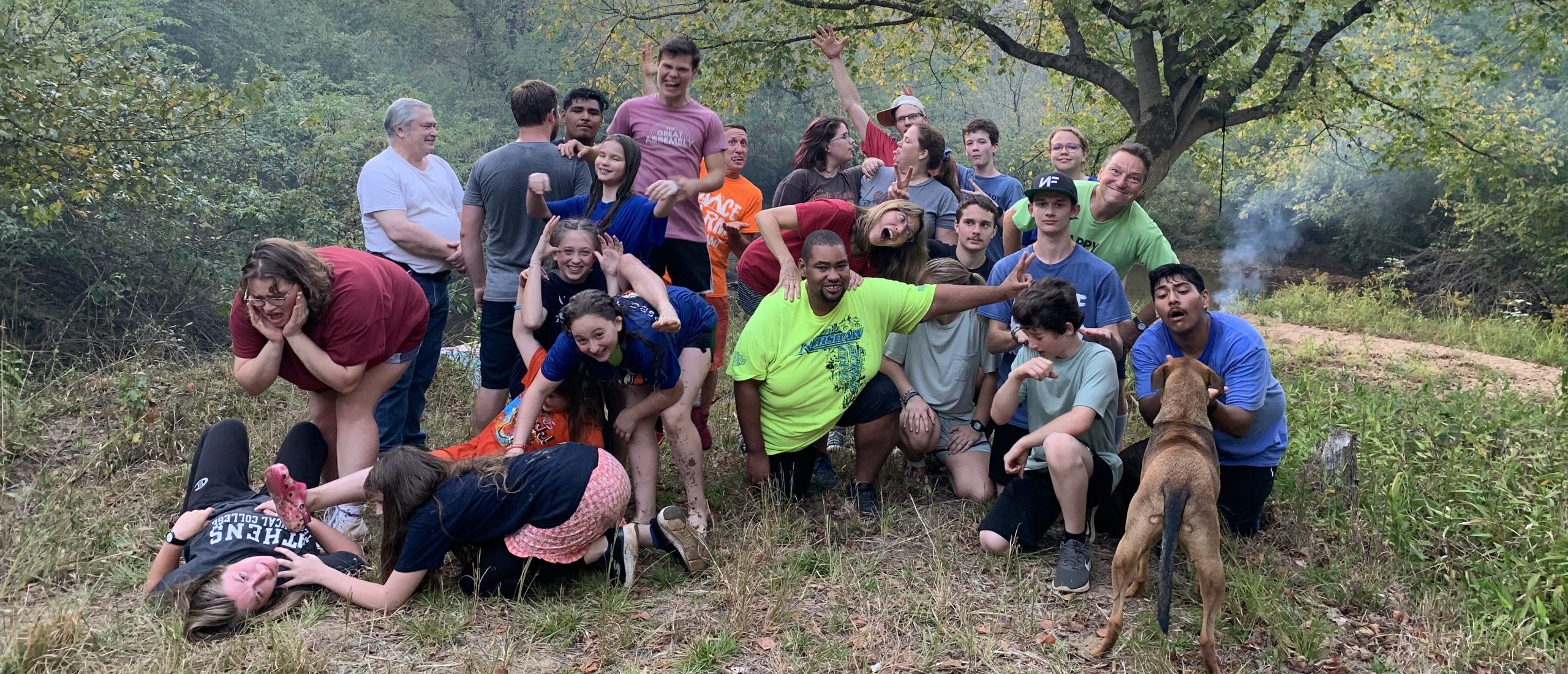 Fall Retreat Picture Everybody